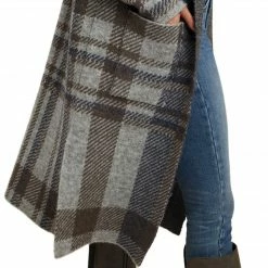 Ariat Women's Saratoga Cardigan Sweaters