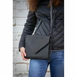 French Equestrian Penelope Laure Clutch